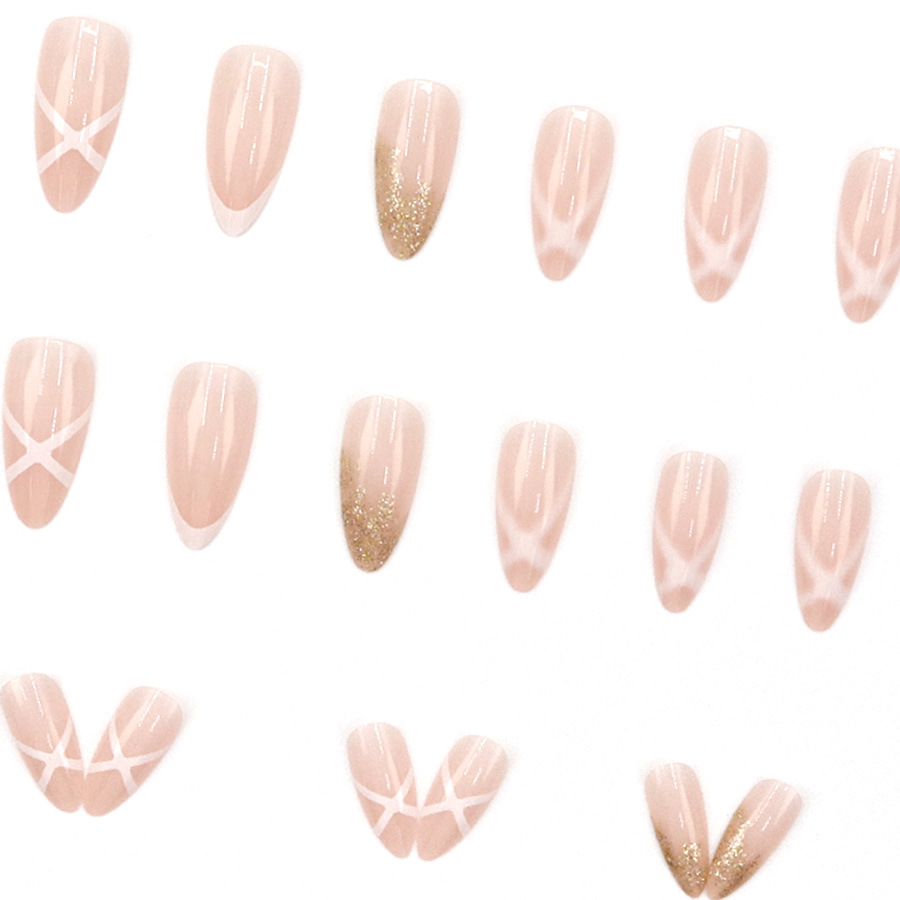 Medium fake nails for women Nu - Nail Art Press On recension och pris