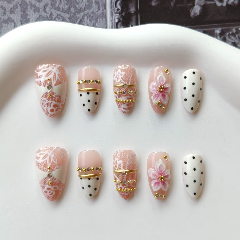 10Pcs 3D Gilded White Lace Flo - Nail Art Press On recension och pris