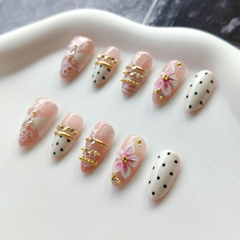 10Pcs 3D Gilded White Lace Flo - Nail Art Press On recension och pris
